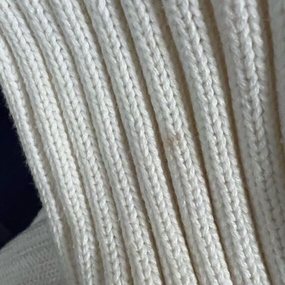 Tommy Hilfiger full zip sweater size large - Picture 7 of 7